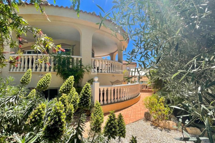 Image No.13-4 Bed Villa for sale