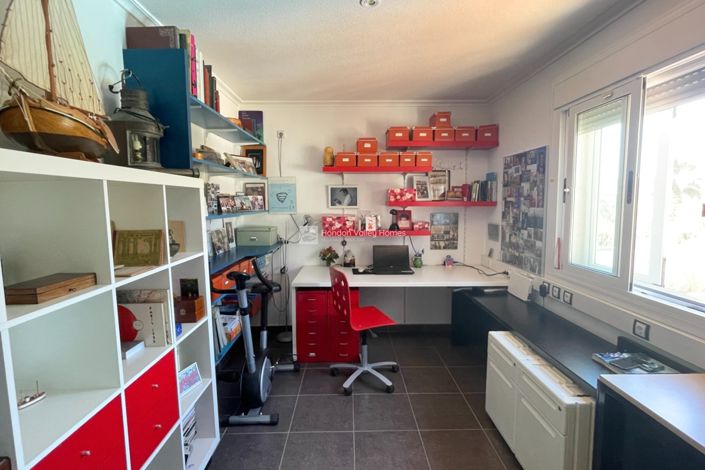 Image No.29-4 Bed Villa for sale