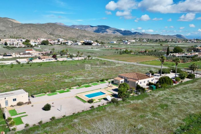 Image No.11-3 Bed Villa for sale