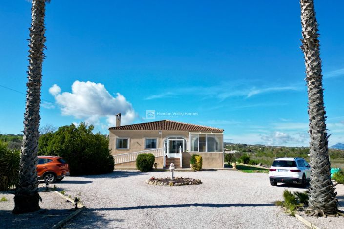 Image No.15-3 Bed Villa for sale