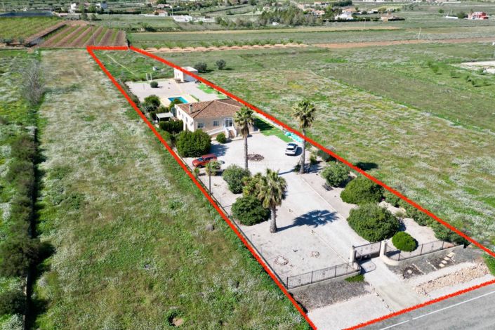 Image No.3-3 Bed Villa for sale