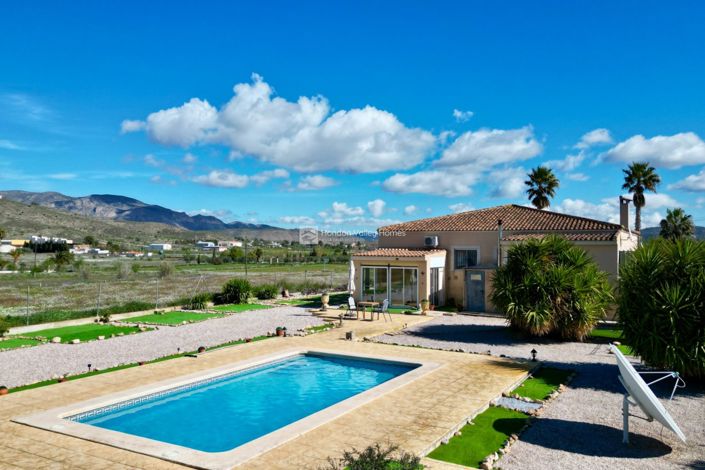 Image No.21-3 Bed Villa for sale