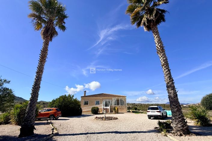 Image No.27-3 Bed Villa for sale