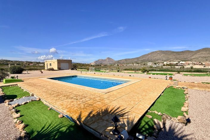 Image No.33-3 Bed Villa for sale