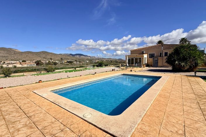 Image No.38-3 Bed Villa for sale