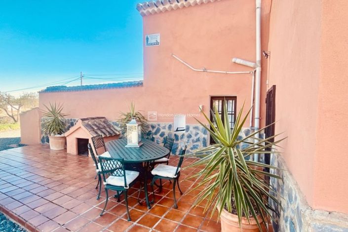 Image No.23-5 Bed Property for sale