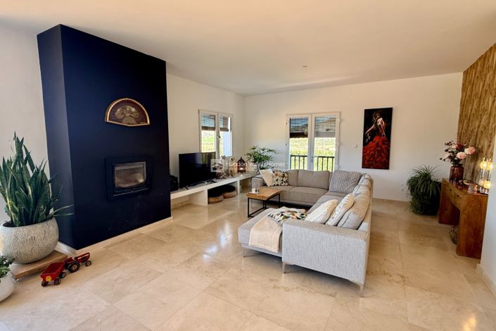 Image No.32-7 Bed Villa for sale