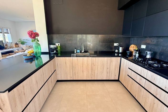 Image No.39-7 Bed Villa for sale