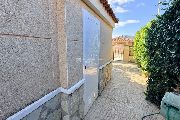 Image No.14-3 Bed Villa for sale