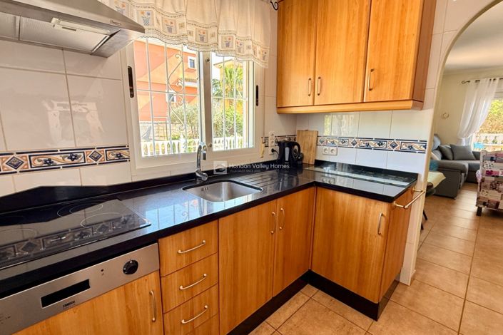 Image No.18-3 Bed Villa for sale