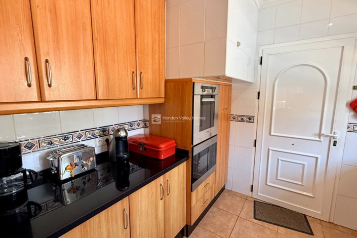 Image No.20-3 Bed Villa for sale