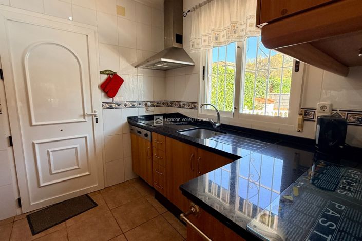 Image No.21-3 Bed Villa for sale