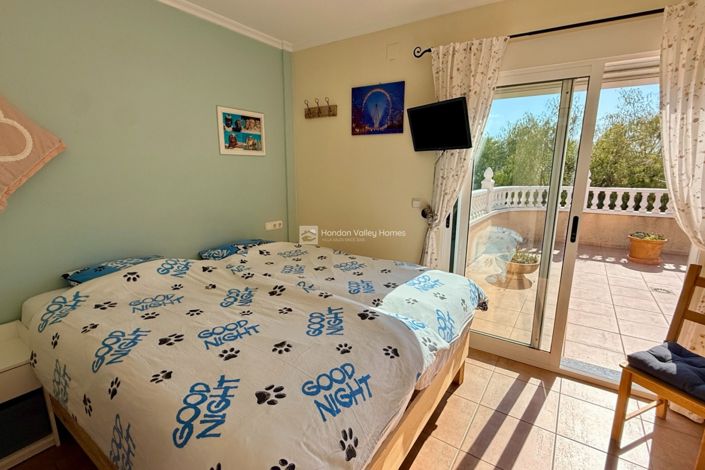 Image No.28-3 Bed Villa for sale