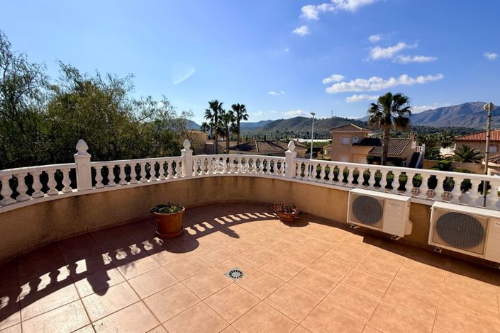 Image No.34-3 Bed Villa for sale