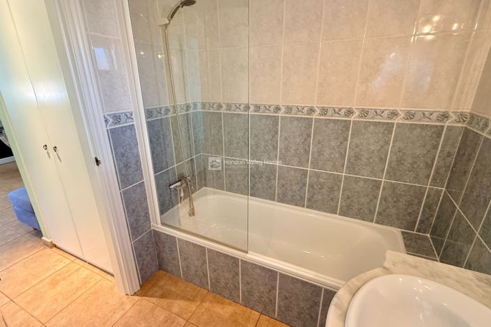 Image No.39-3 Bed Villa for sale