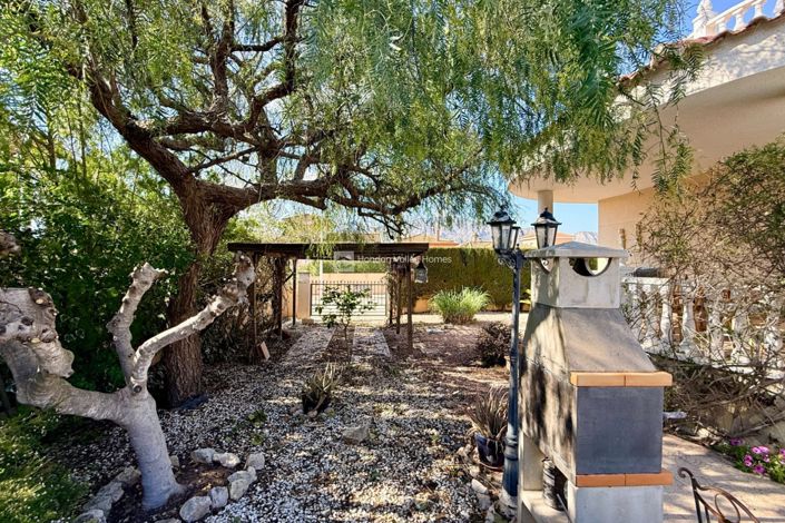 Image No.7-3 Bed Villa for sale