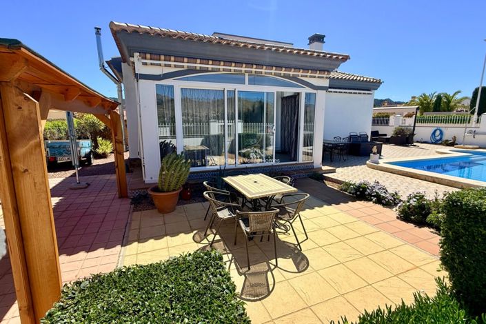 Image No.8-3 Bed Property for sale