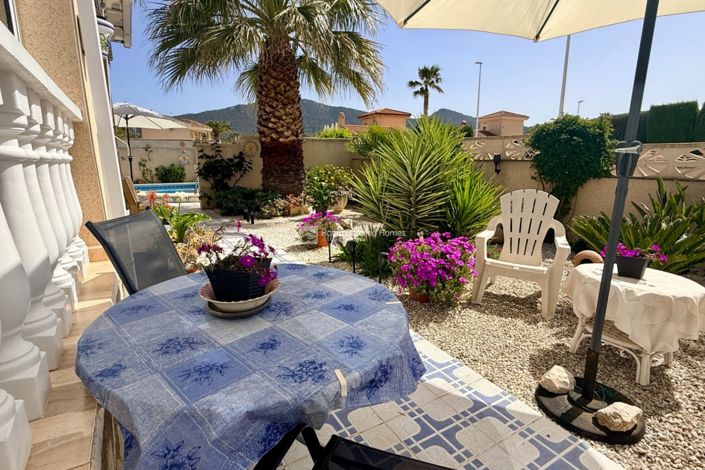 Image No.21-2 Bed Property for sale