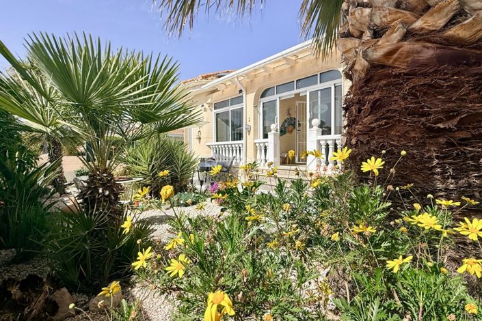 Image No.23-2 Bed Property for sale