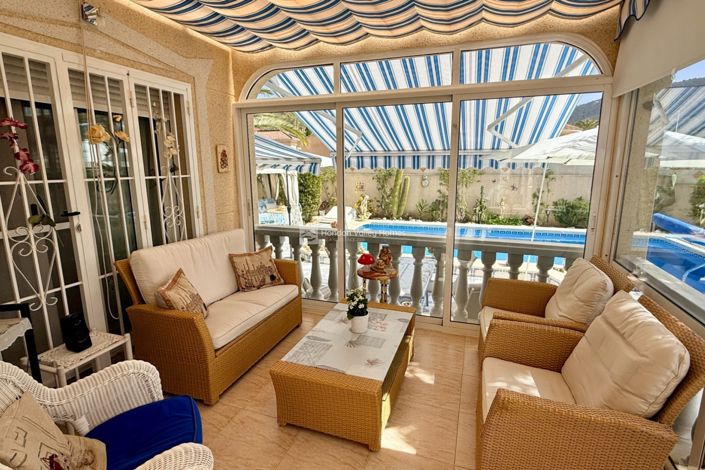 Image No.26-2 Bed Property for sale