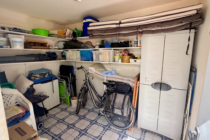 Image No.27-2 Bed Property for sale