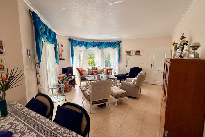 Image No.29-2 Bed Property for sale