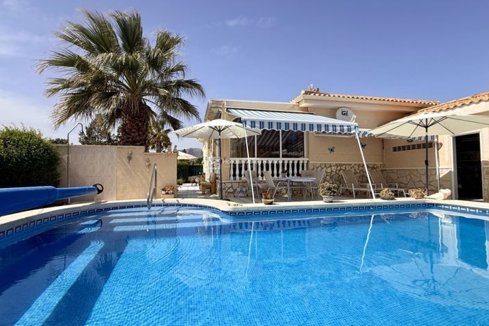 Image No.6-2 Bed Property for sale