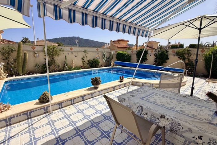 Image No.9-2 Bed Property for sale