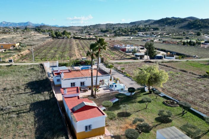 Image No.11-3 Bed Villa for sale