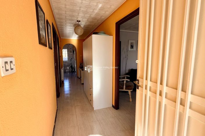 Image No.33-3 Bed Villa for sale