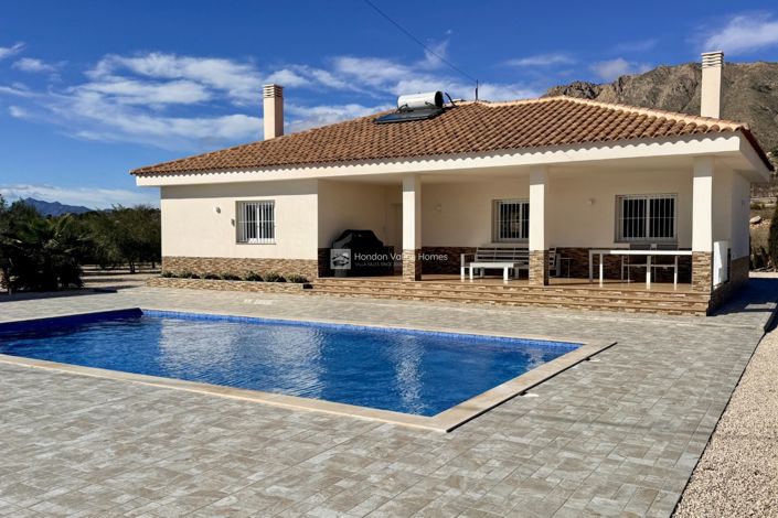 Image No.20-3 Bed Villa for sale