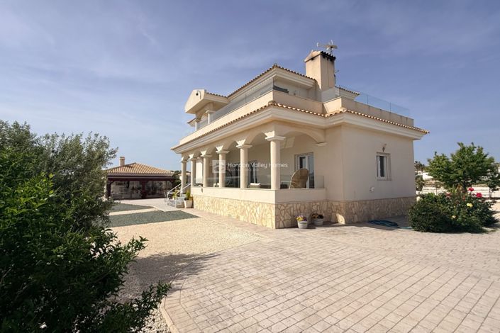 Image No.24-4 Bed Villa for sale