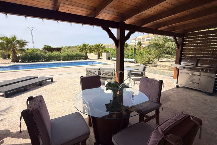 Image No.41-4 Bed Villa for sale