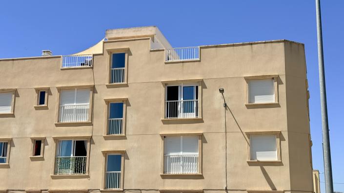 Image No.3-2 Bed Apartment for sale