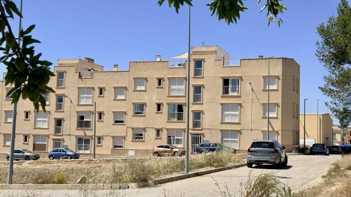 Image No.9-2 Bed Apartment for sale