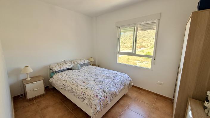 Image No.17-2 Bed Apartment for sale