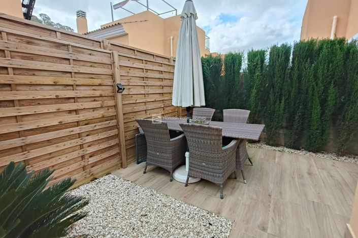 Image No.18-2 Bed Property for sale