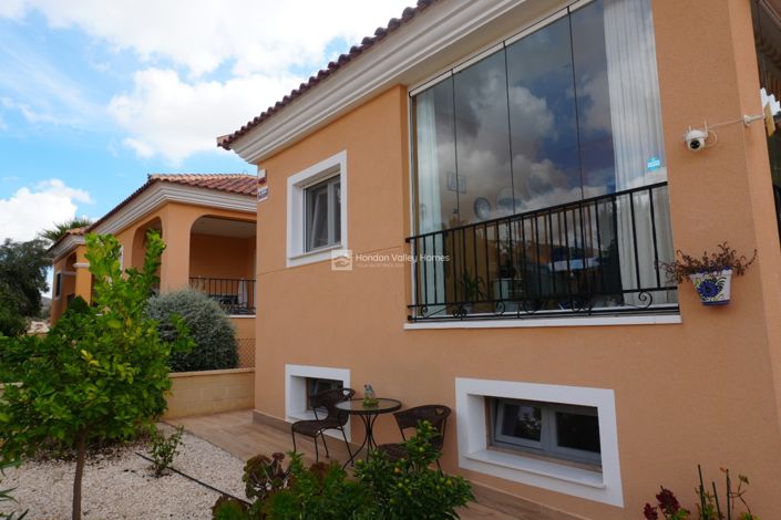 Image No.19-2 Bed Property for sale