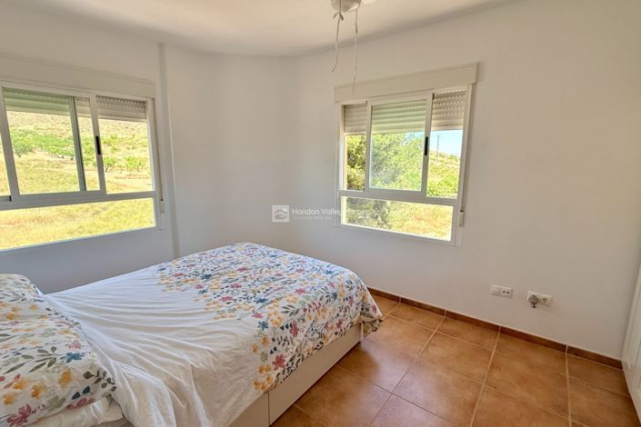 Image No.17-2 Bed Property for sale