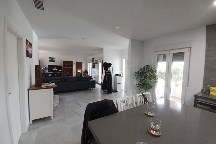 Image No.21-6 Bed Villa for sale