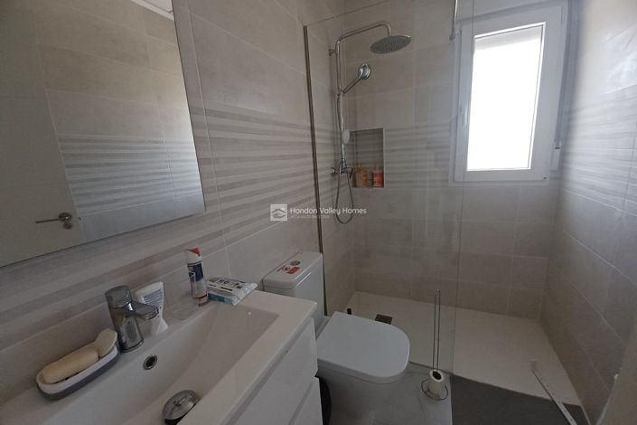 Image No.42-6 Bed Villa for sale