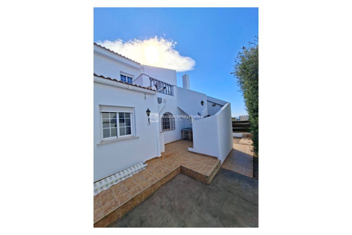 Image No.9-5 Bed Property for sale