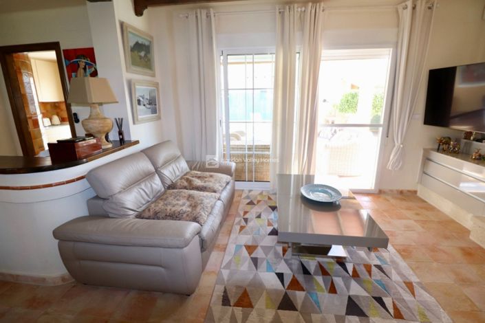 Image No.22-3 Bed Property for sale