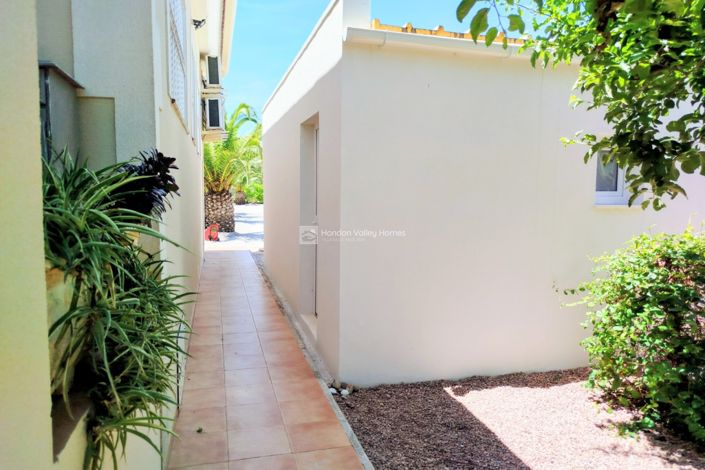 Image No.14-5 Bed Villa for sale