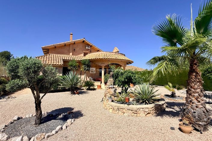 Image No.15-4 Bed Villa for sale