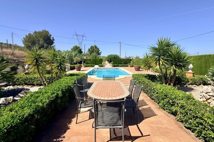 Image No.20-4 Bed Villa for sale