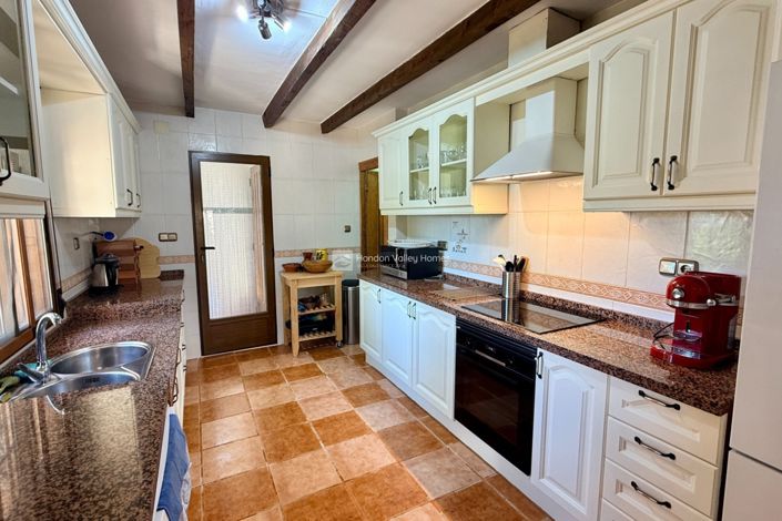 Image No.38-4 Bed Villa for sale