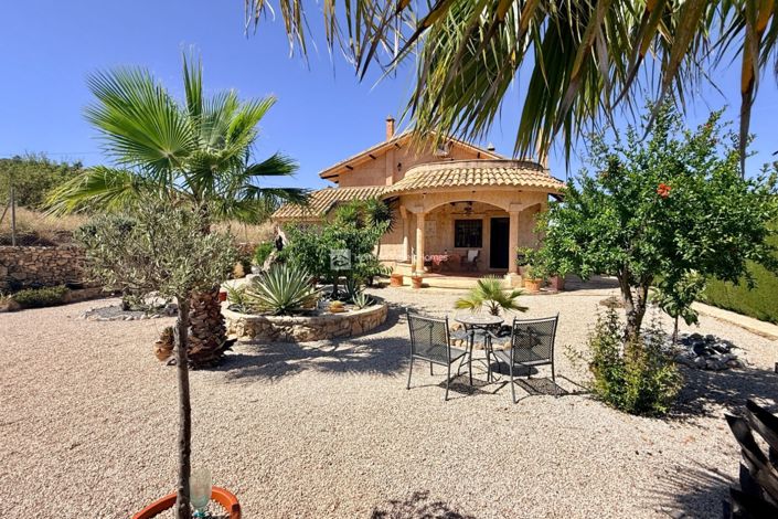 Image No.5-4 Bed Villa for sale