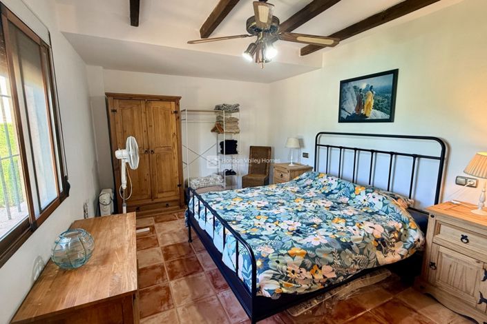 Image No.48-4 Bed Villa for sale