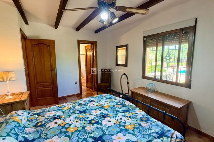 Image No.49-4 Bed Villa for sale